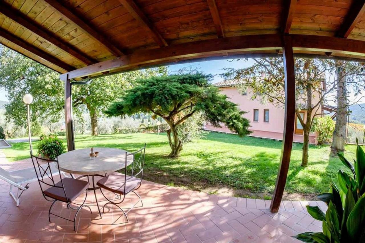 Agriturismo Poggio Corbello La Pesta Екстер'єр фото