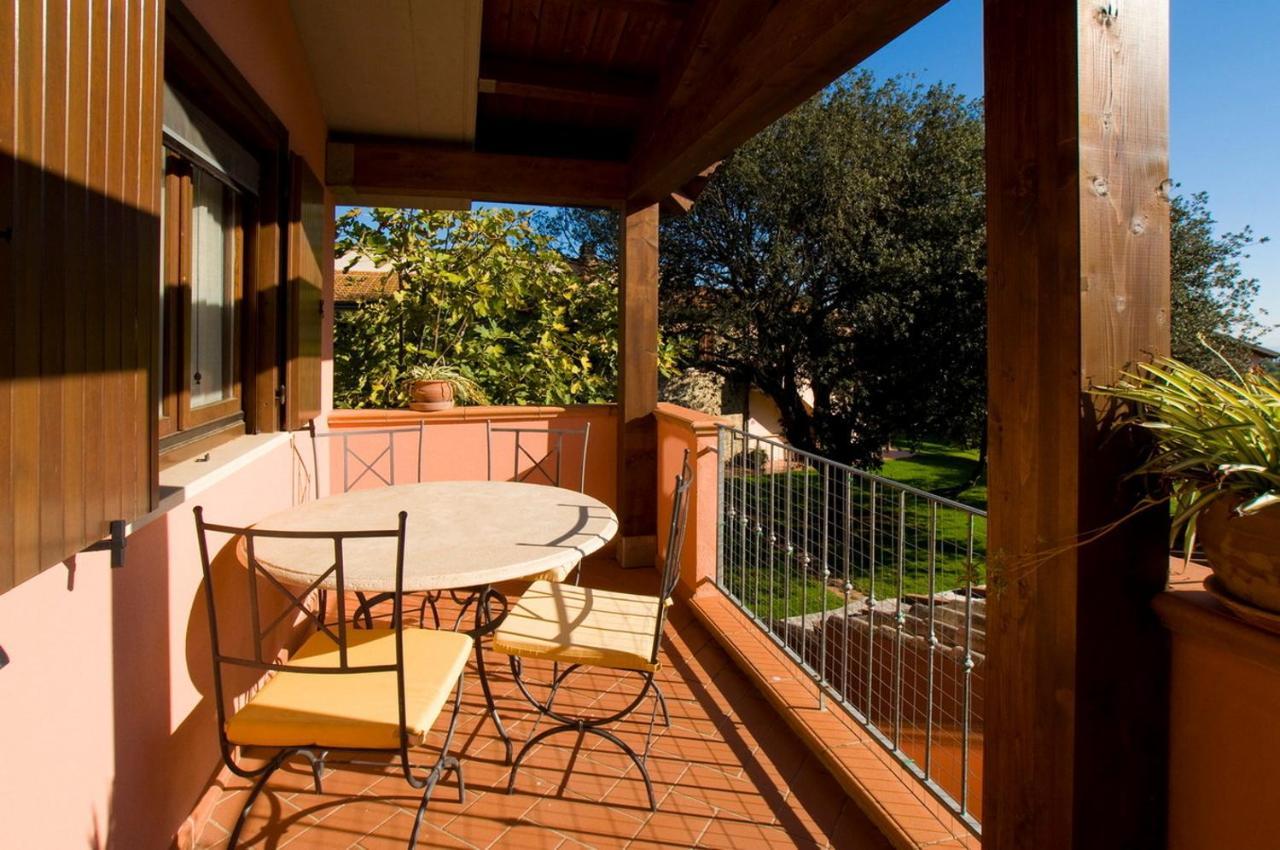 Agriturismo Poggio Corbello La Pesta Екстер'єр фото