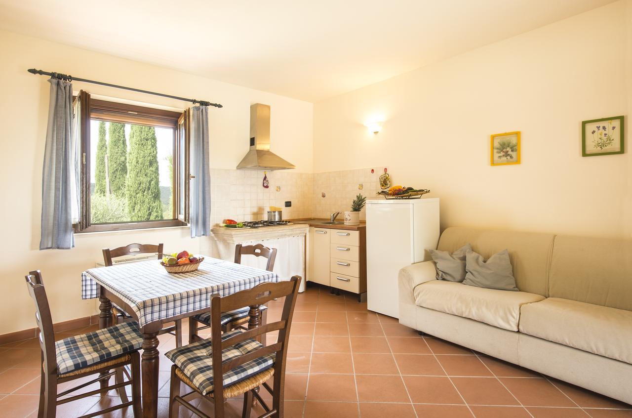 Agriturismo Poggio Corbello La Pesta Екстер'єр фото